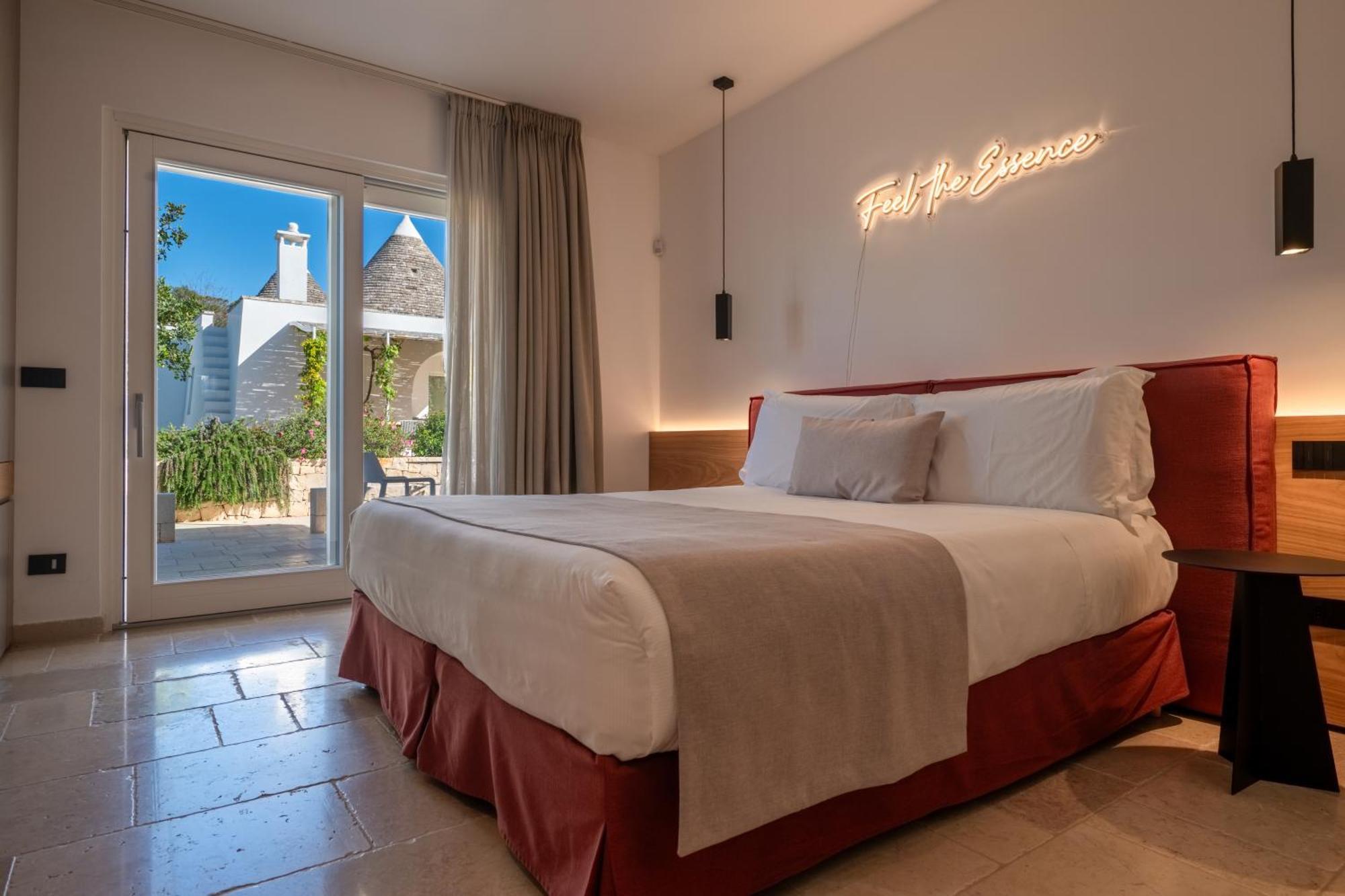 Bed and Breakfast Essenza Relais Contemporaneo à Cisternino Extérieur photo